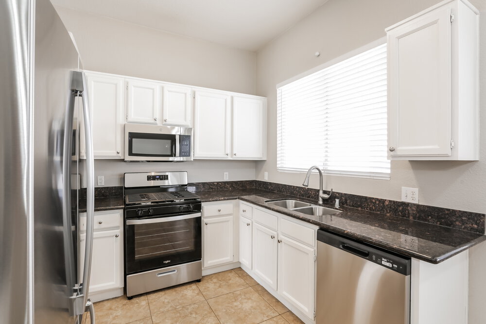 Building Photo - 2018 Annbriar Ave