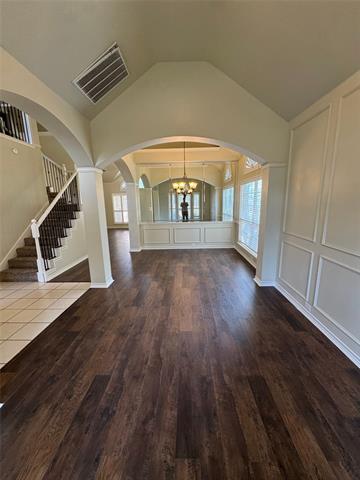 Building Photo - 3006 Upland Dr