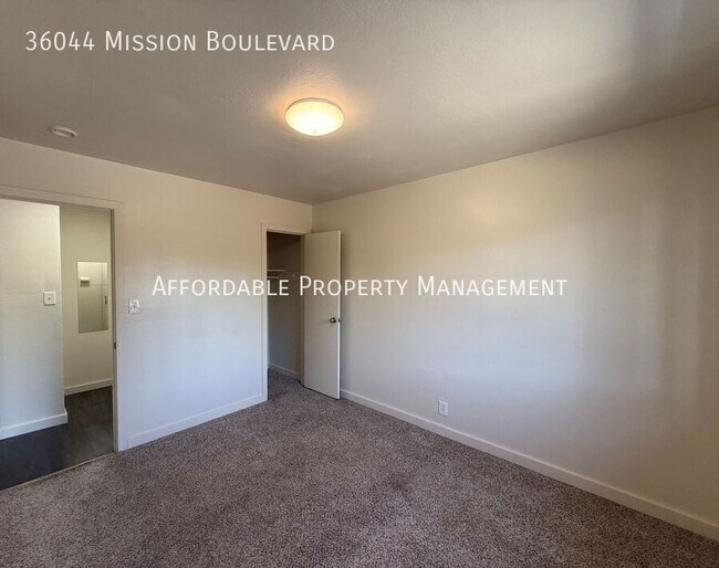 Building Photo - 36044 Mission Blvd