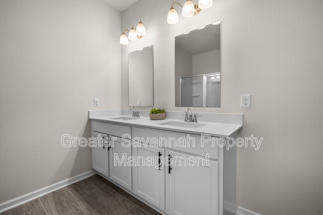 Building Photo - 84 Woodford Reserve Dr