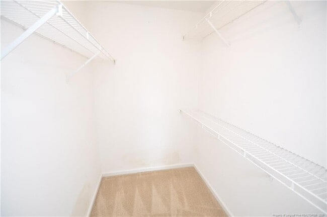 Building Photo - 402 Knightsborough Way