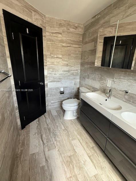 Building Photo - 4902 SW 87th Pl