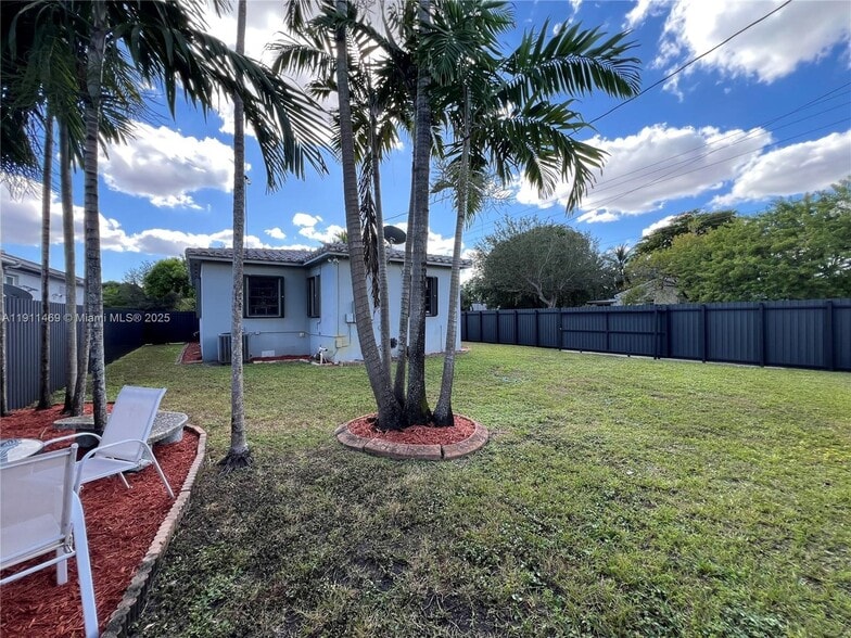 Building Photo - 189 Glendale Dr