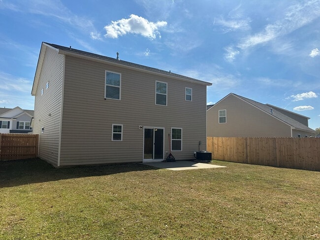 Building Photo - 1853 Ruger Dr