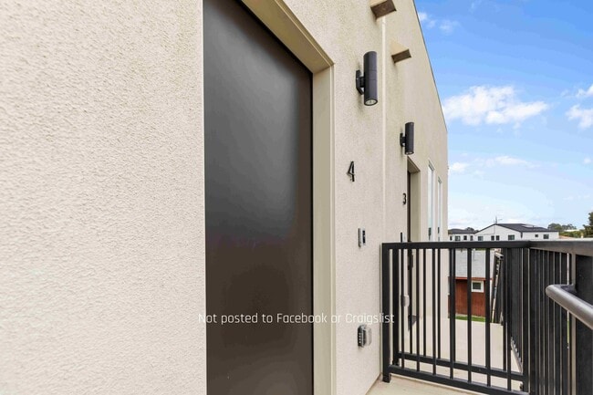 Building Photo - 2850 Nye St