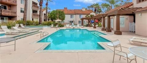 Building Photo - 28093 Caldaro-