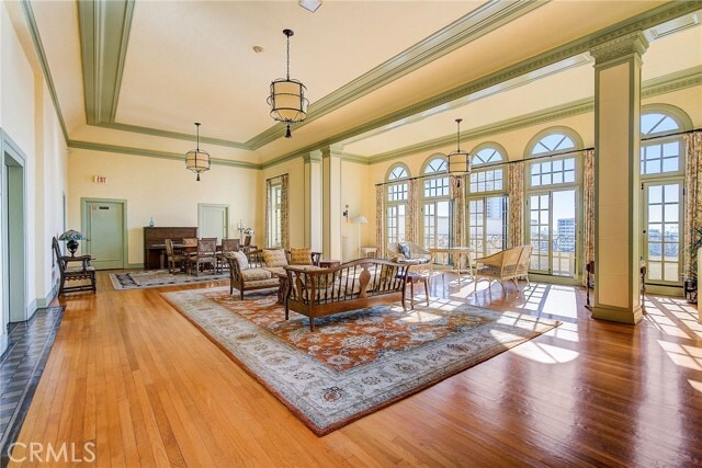 Building Photo - 315 W 3rd St