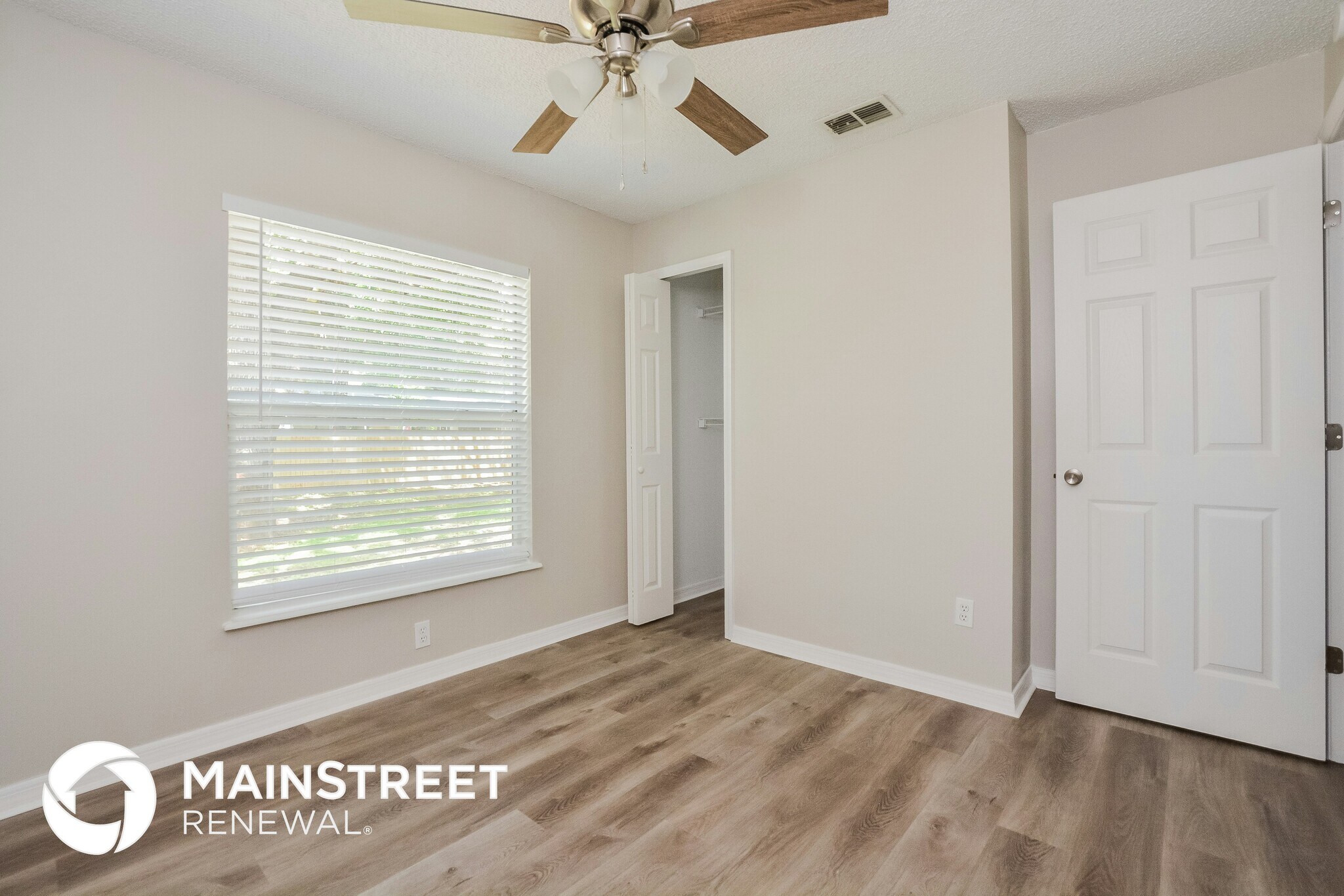 Building Photo - 910 Kentucky Blvd