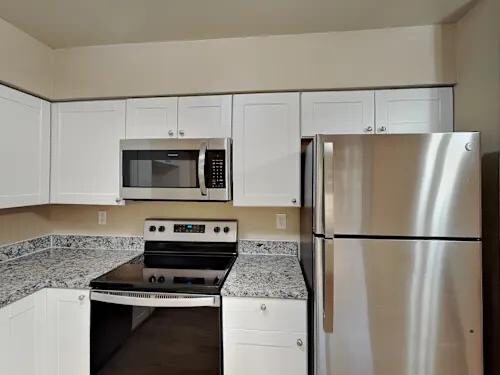 Building Photo - 9175 Lander St