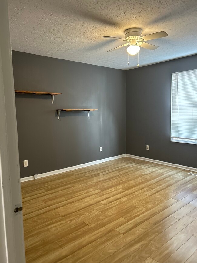 Building Photo - 1030 Finney Rd