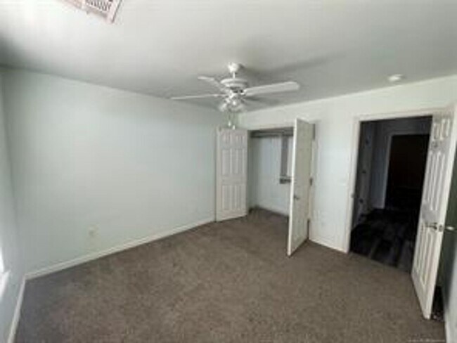 Building Photo - WOODCREEK ADDITION | PRIME LOCATION NEAR OU