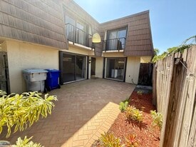 Building Photo - 1166 6th Ave