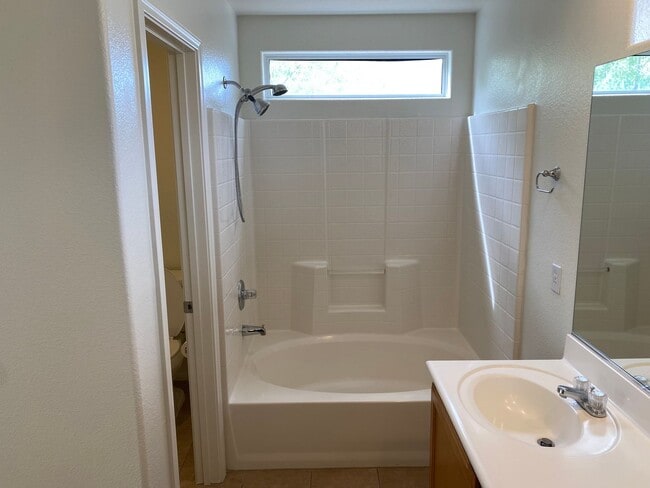 Building Photo - Silverado Ranch Home for Rent