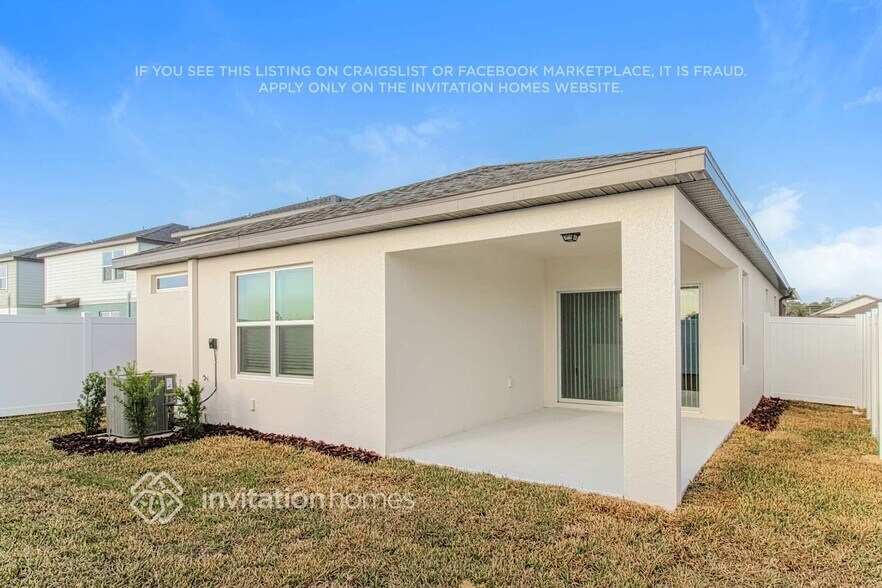 Building Photo - 3642 Hornbeam Rd