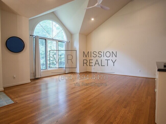 Building Photo - 5420 Sunrise Bluff Ct