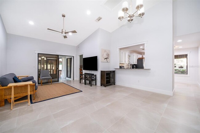 Building Photo - 200 Egret Ct