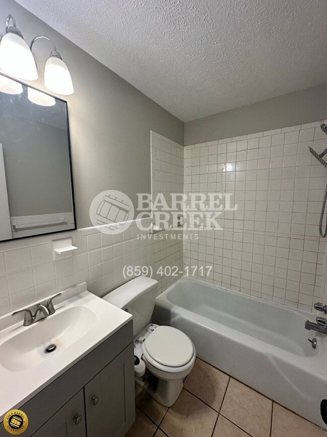 Building Photo - 308 Bond St