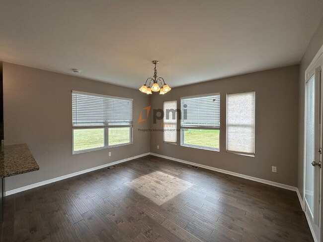 Building Photo - 1864 Westridge Dr