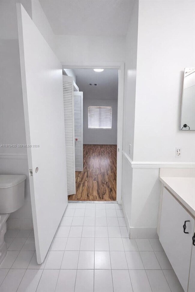 Building Photo - 15761 SW 137th Ave