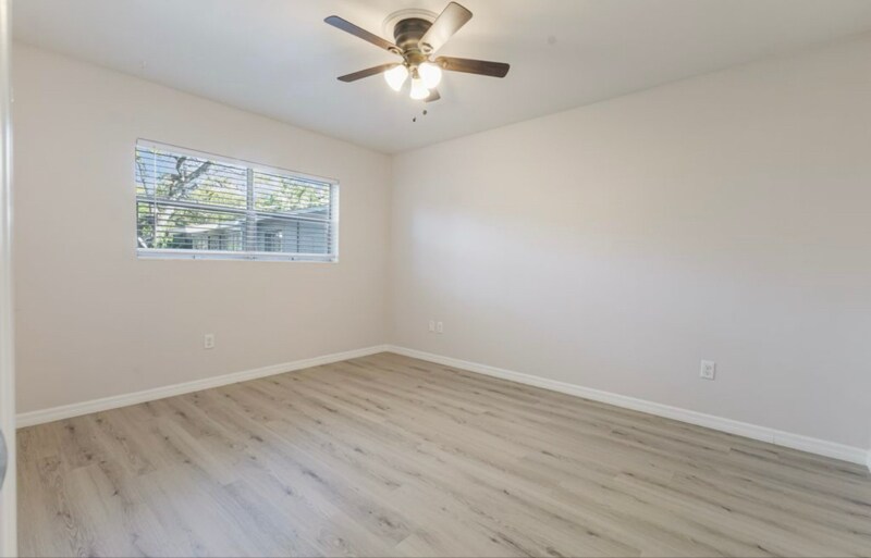 Building Photo - 121 Danube Ave