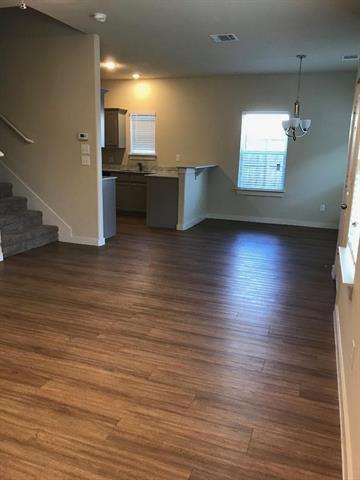 Building Photo - 3542 Apple Valley Way