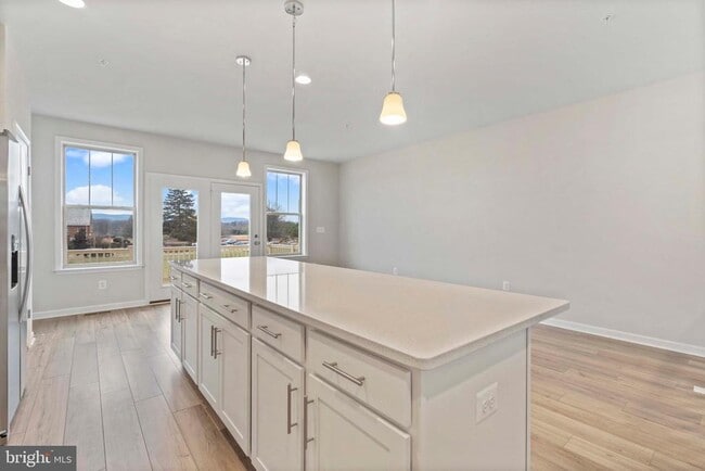 Building Photo - 1725 Evansberry Dr