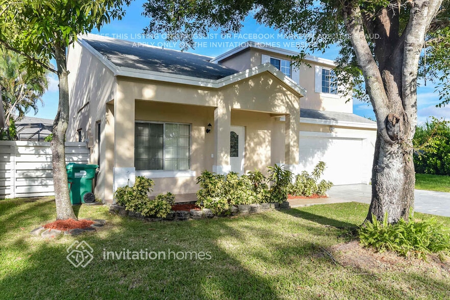 Building Photo - 14450 SW 139th Ave