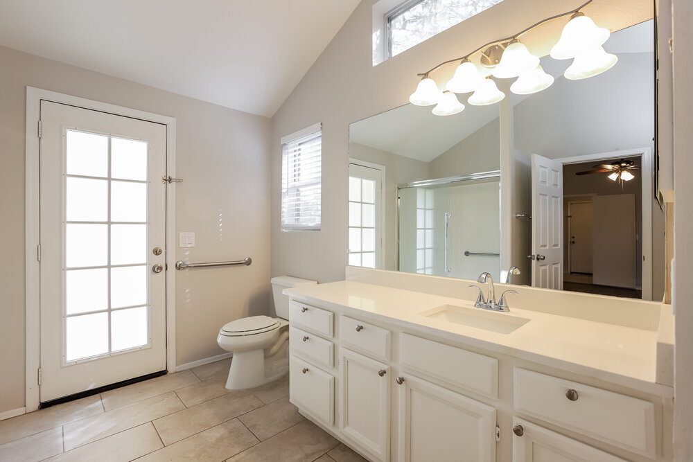 Building Photo - 4351 E Baywood Ave