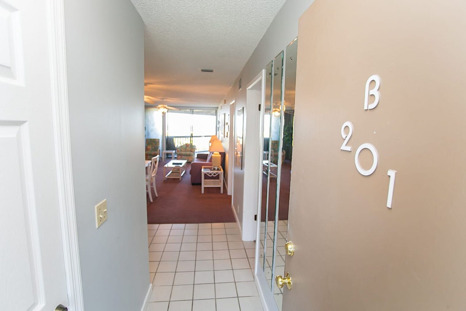 Building Photo - 210 Ocean Hibiscus Dr