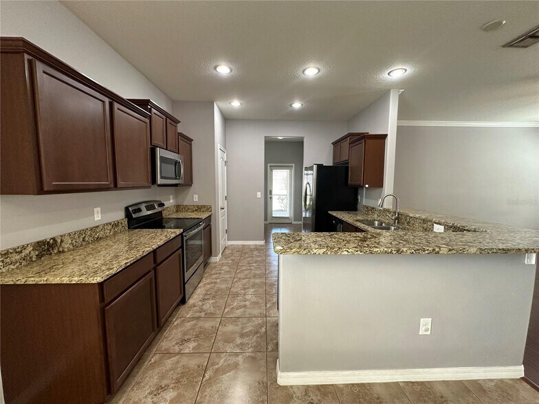 Building Photo - 1607 Acadia Harbor Pl
