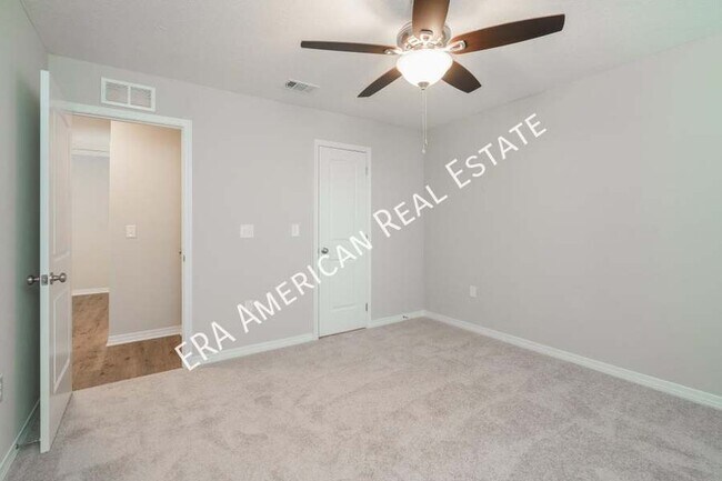 Building Photo - 317 Dahlquist-