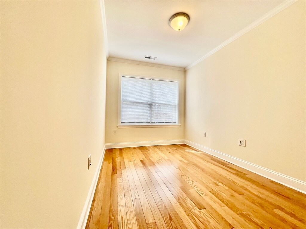 Building Photo - 111 Independence Dr
