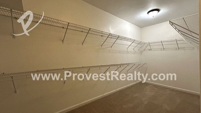 Building Photo - 13981 Horseshoe Way