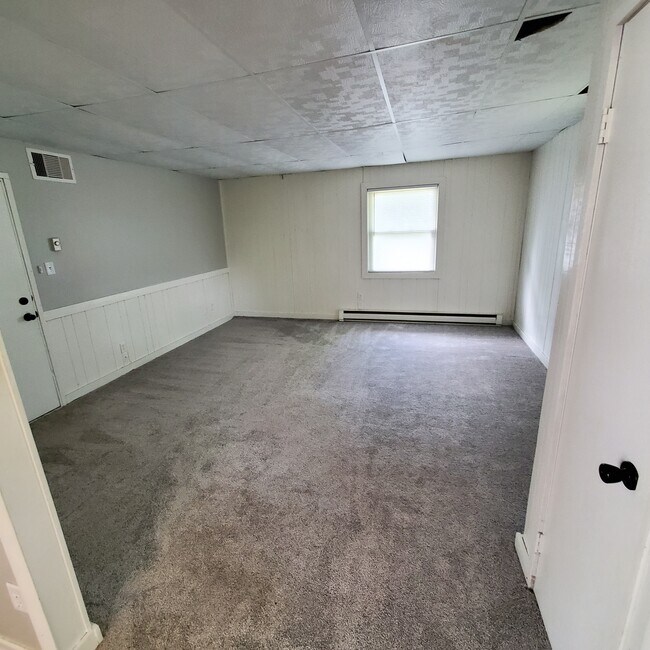 Family Room - 16420 Willow Ridge Trail