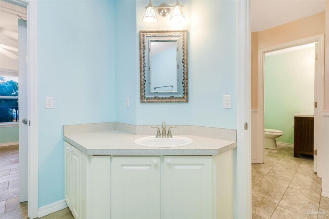 Building Photo - 1409 US-98