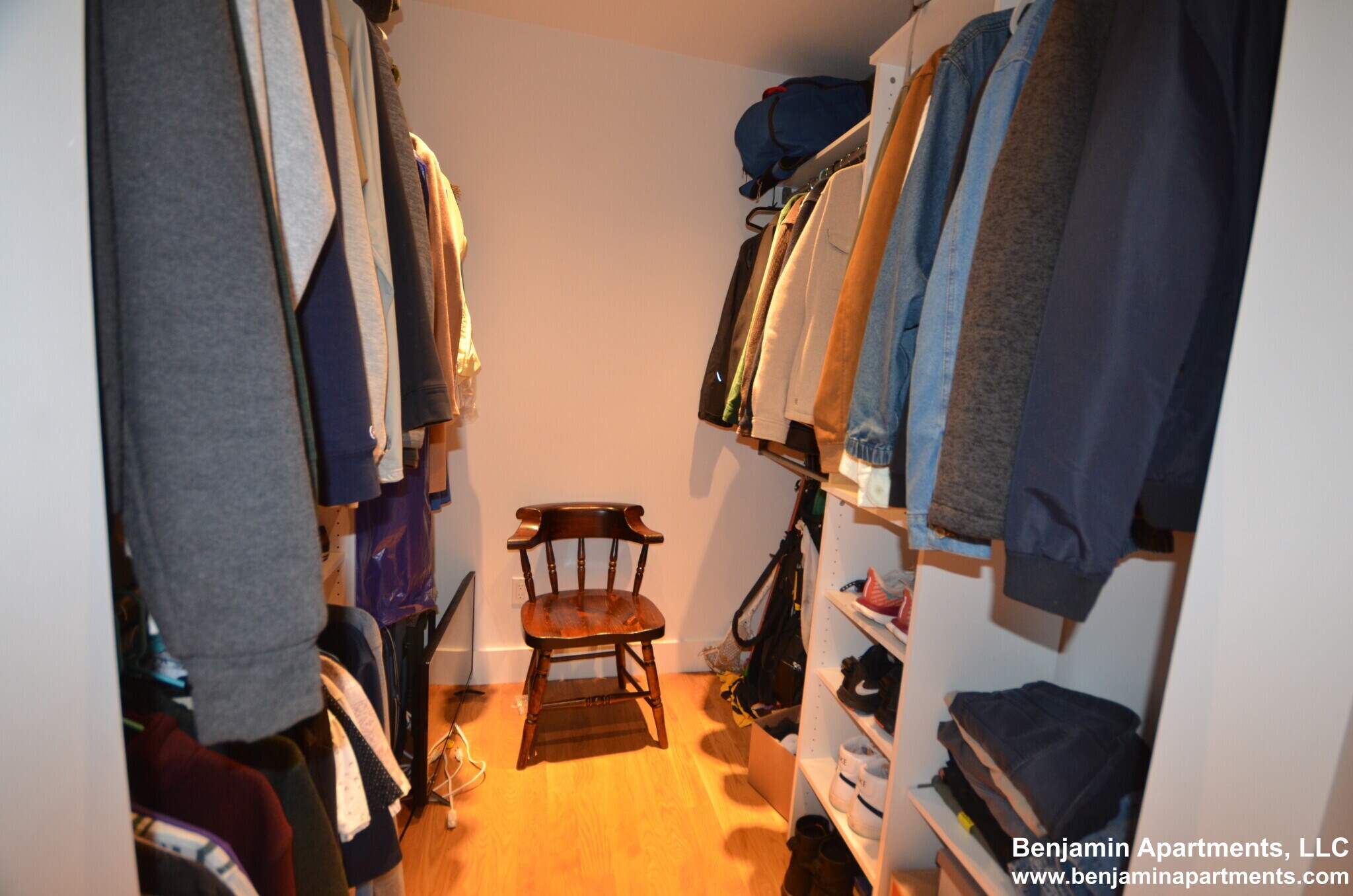 Building Photo - 15 Elmira St