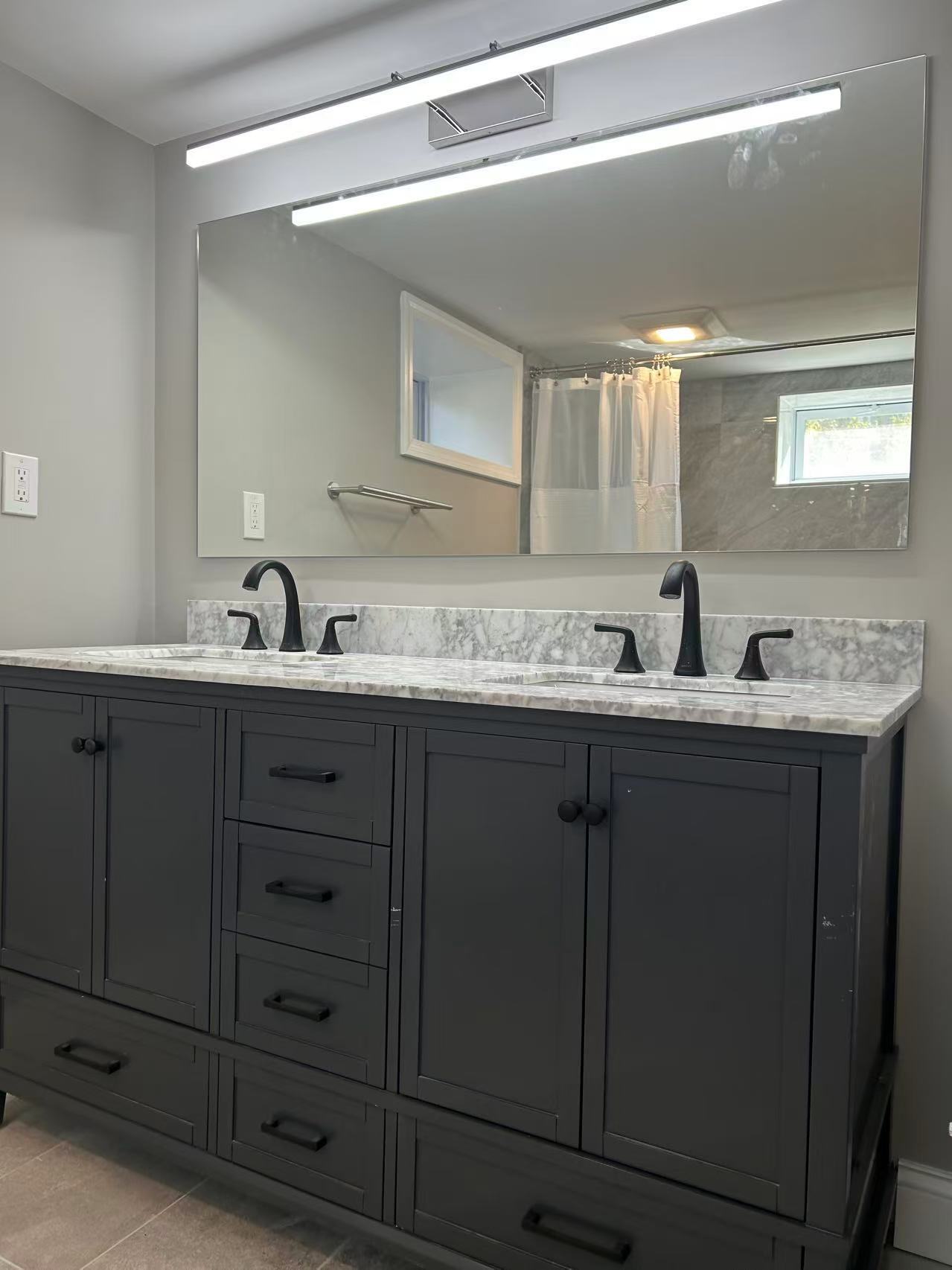 Building Photo - 10 Carson Rd