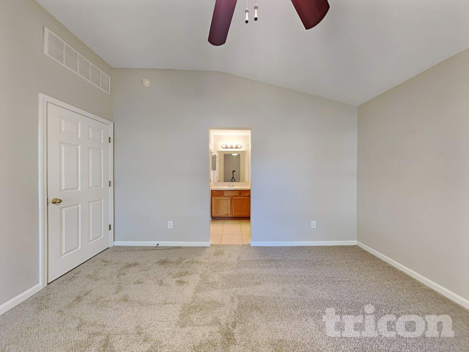 Building Photo - 8325 Stelling Dr S