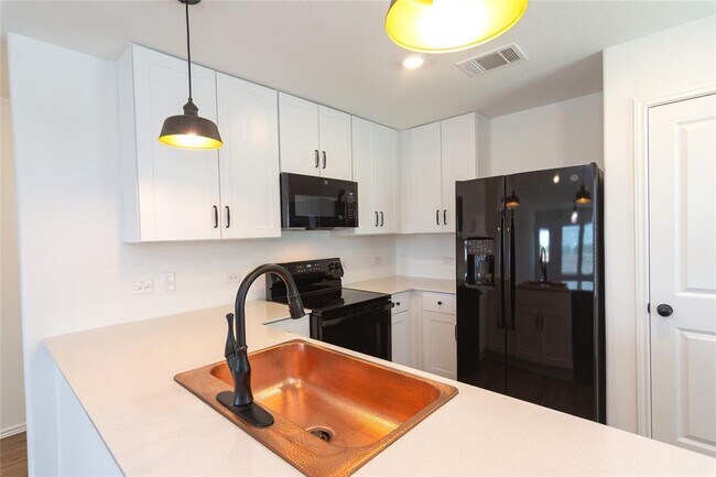 Building Photo - 548 Rancho Del Cielo Lp