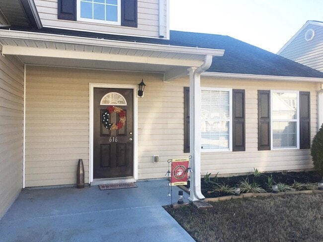 Building Photo - 616 Fountain Brook Ln