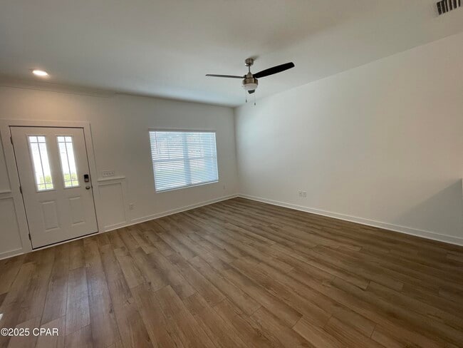 Building Photo - 5860 Tyndall Pkwy