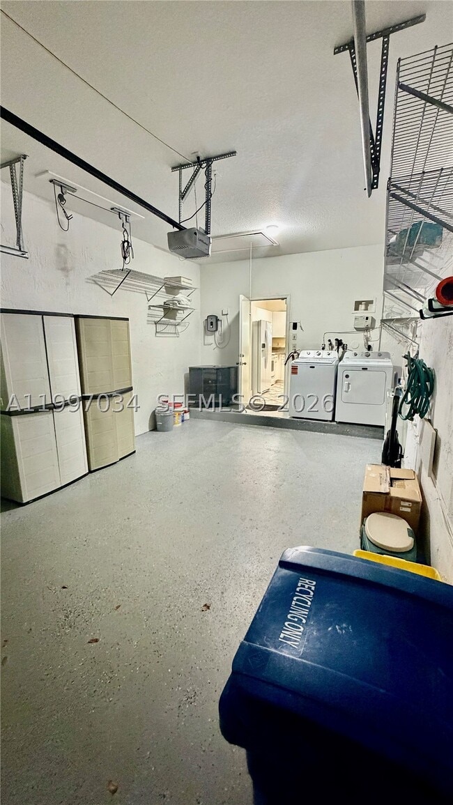 Building Photo - 2122 Pasa Verde Ln