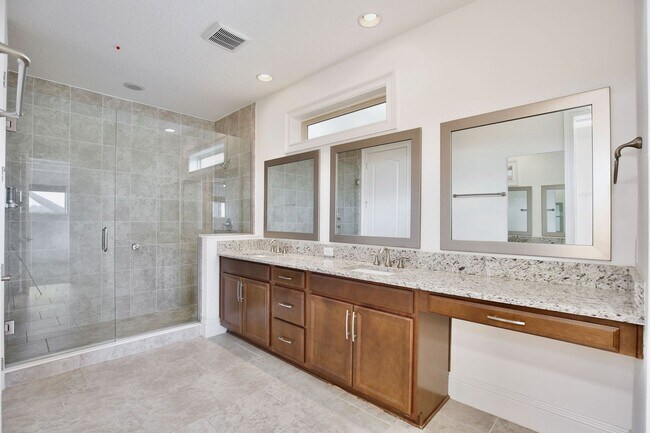 Building Photo - 10822 Mobberley Cir