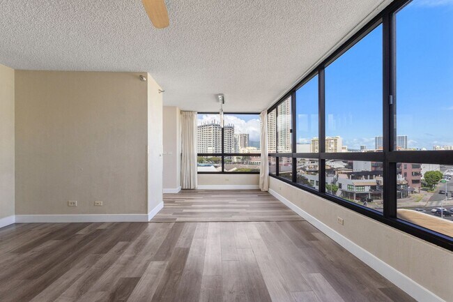 Building Photo - Downtown Honolulu Gem | Ocean, Mountain & City Views | Updated 2BD/2BA