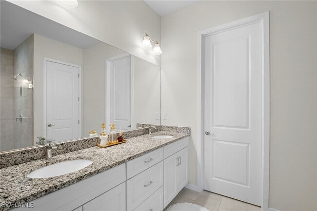 Building Photo - 14720 Kingfisher Lp
