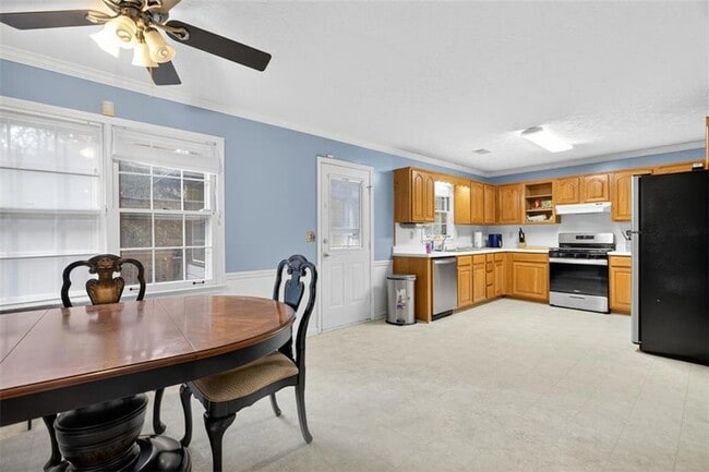 Building Photo - 2222 Amber Creek Trail