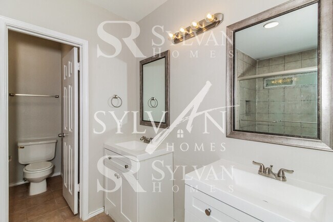 Building Photo - Prepare to fall in love with this 4BR, 2.5BA home.