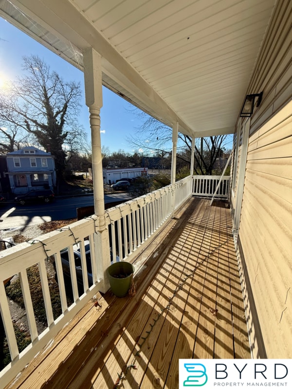 Building Photo - 3007 3rd Ave