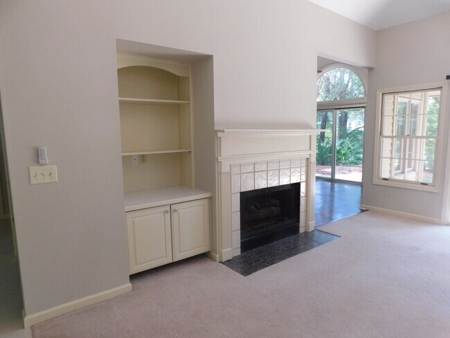 Building Photo - Nice Home In Hilton Head Plantation