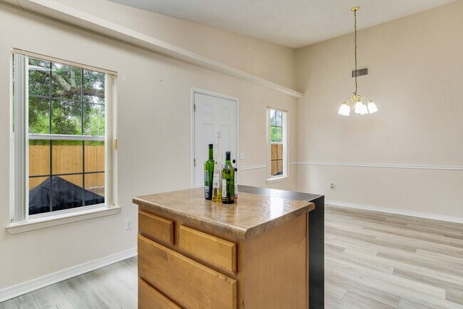 Building Photo - Welcome to this radiant and exquisite home...